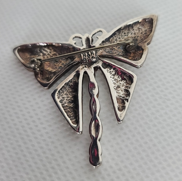 H&H Hand & Hammer Butterfly Brooch/Pin in Sterling Silver - Picture 3 of 6